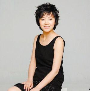 娱乐吃瓜妹闫妮微博,揭秘娱乐圈幕后故事